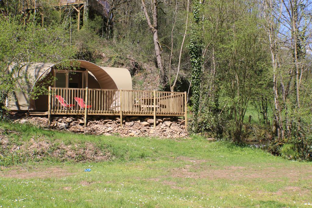 Camping Moulin De Chaules Saint-Constant Eksteriør bilde