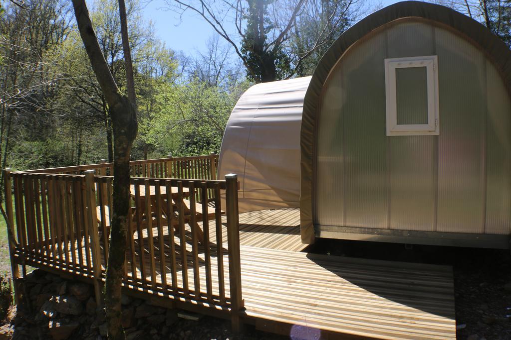 Camping Moulin De Chaules Saint-Constant Eksteriør bilde