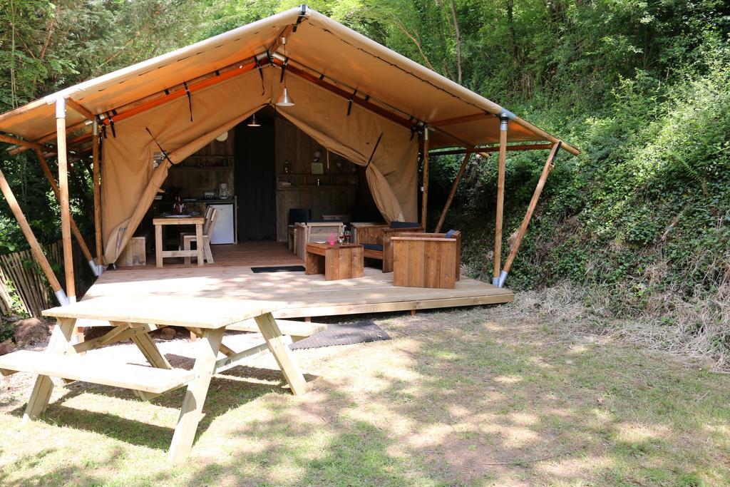 Camping Moulin De Chaules Saint-Constant Eksteriør bilde